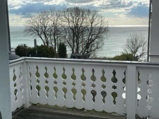 Villa Seestern - Ferienhaus Mit Meerblick Sassnitz Exterior foto
